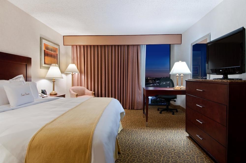 Doubletree By Hilton Dallas/Ричардсон Экстерьер фото