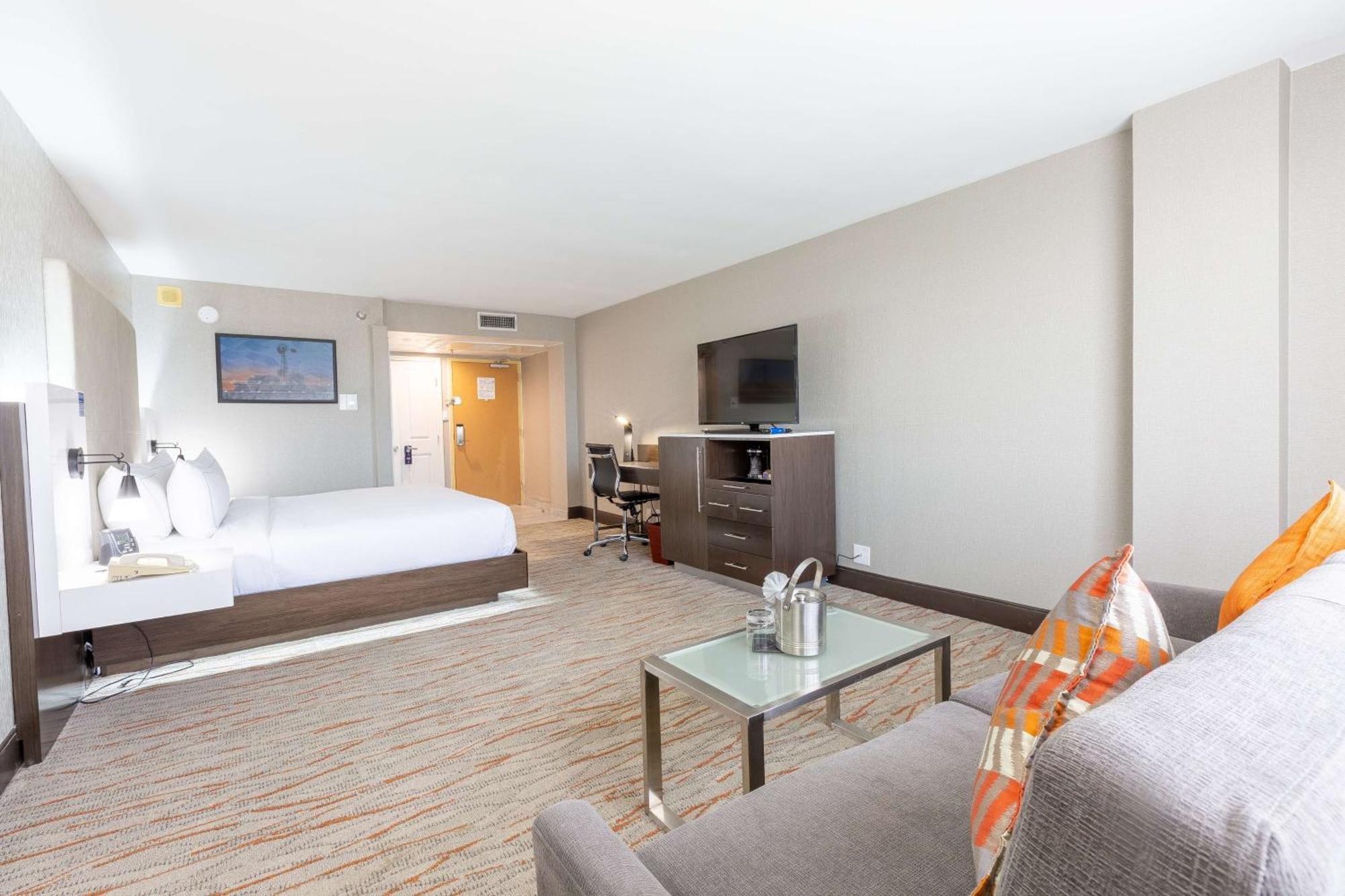 Doubletree By Hilton Dallas/Ричардсон Экстерьер фото