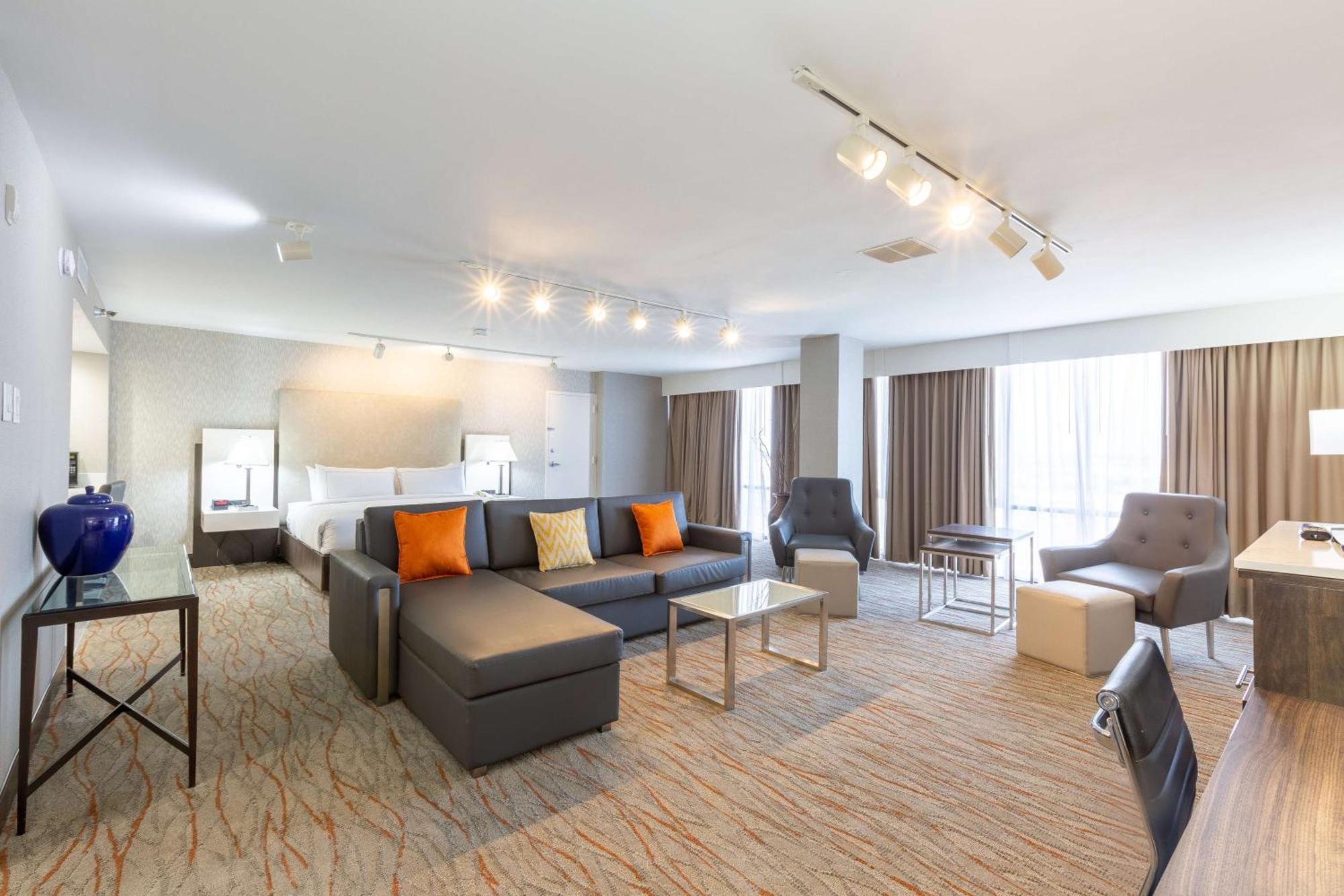 Doubletree By Hilton Dallas/Ричардсон Экстерьер фото
